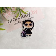 Кабошон-вырубка "Девочка в очках и рюкзаком" №21