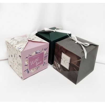 Коробки подарочные, 12*12*12 см, в ассортименте