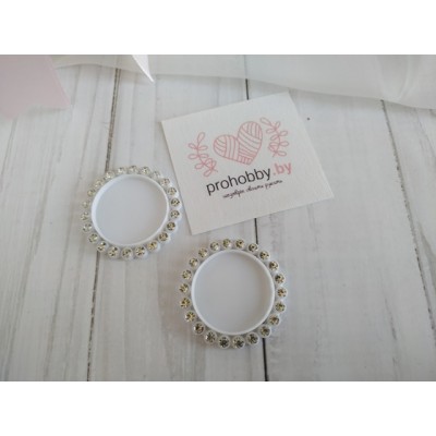 Крышечка-серединка со стразами, цвет белый