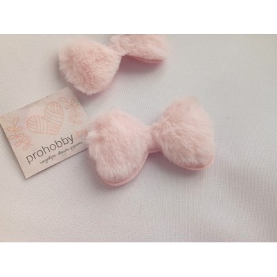 Патч меховой "Бантик", 6,5*3,7 см, цвет светло-розовый