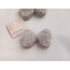 Патч меховой "Бантик", 6,5*3,7 см, цвет серый